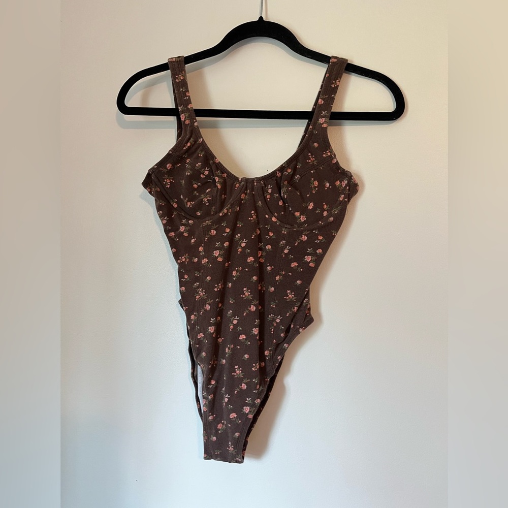 TWEEDS Brown Floral Bodysuit, Size 10